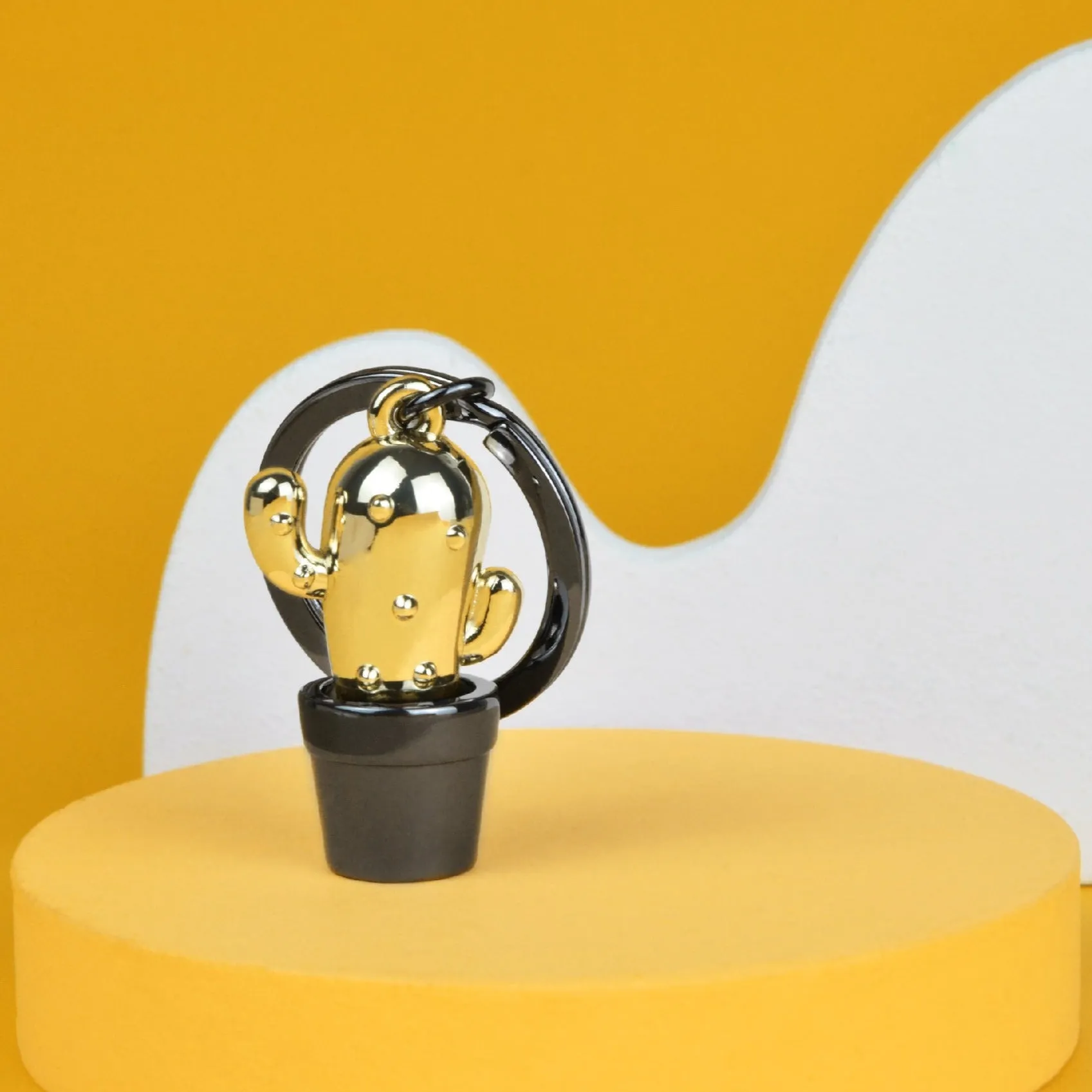 Cactus Keyring | Gold