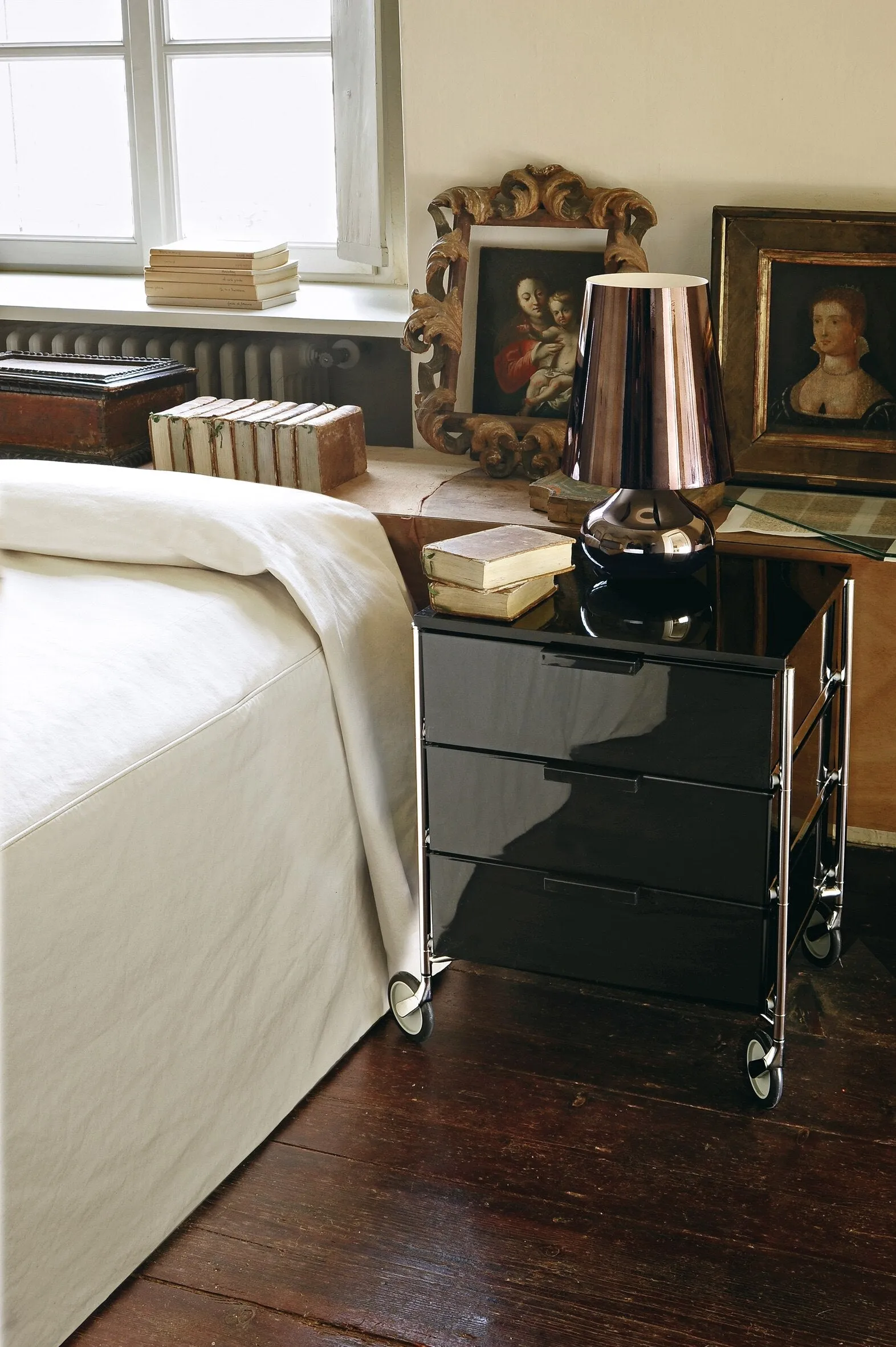 Kartell Mobil 2 Drawer With Wheels, Cobalt Blue