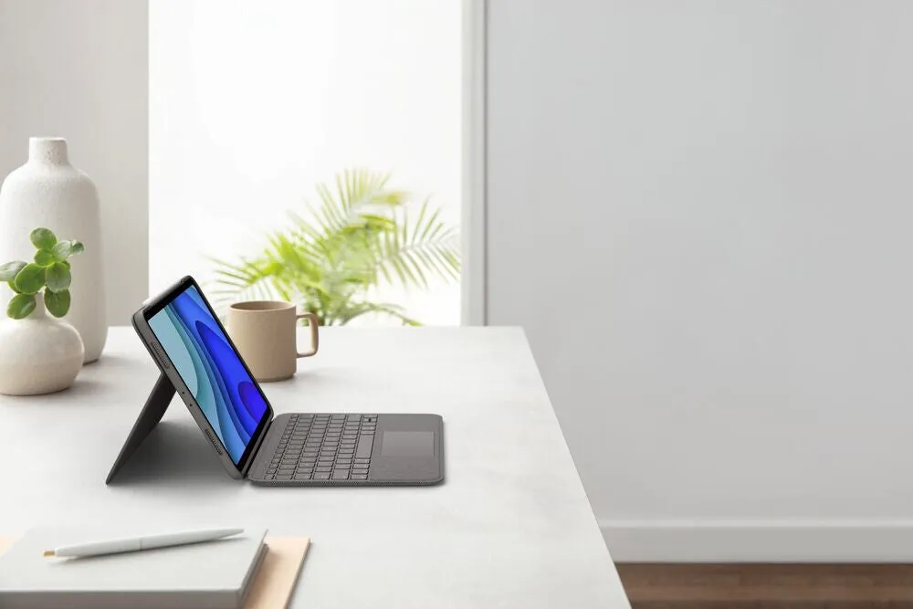 Logitech Folio Touch for iPad Pro 11-inch(1st, 2nd, 3rd and 4th gen)