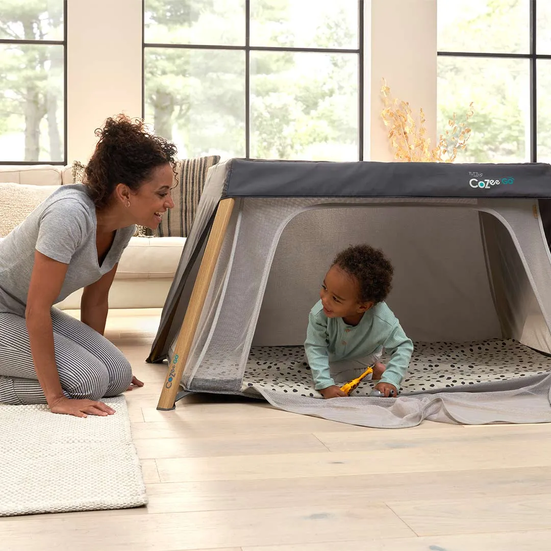 Outlet - Tutti Bambini Cozee Go Day & Night Bundle - Scandanavian Walnut/Ecru