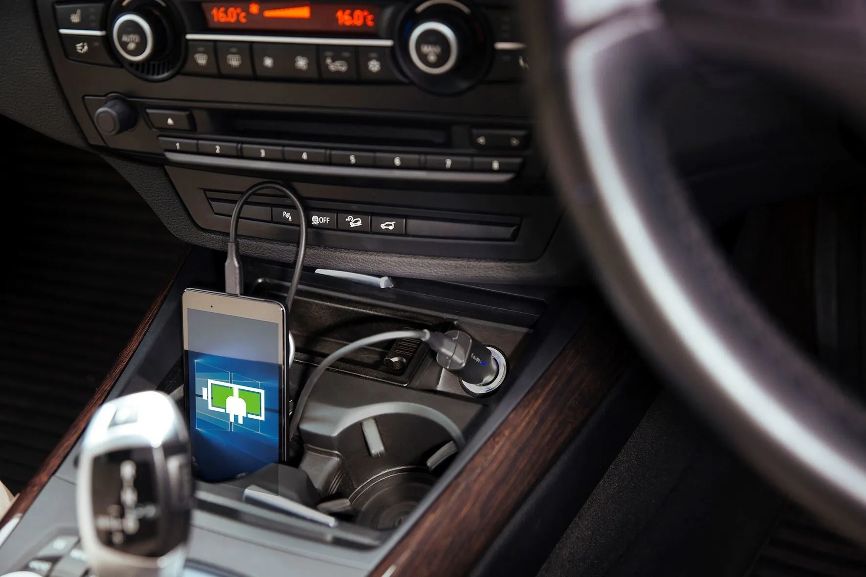 Targus APD39EU mobile device charger Universal Black Cigar lighter Auto