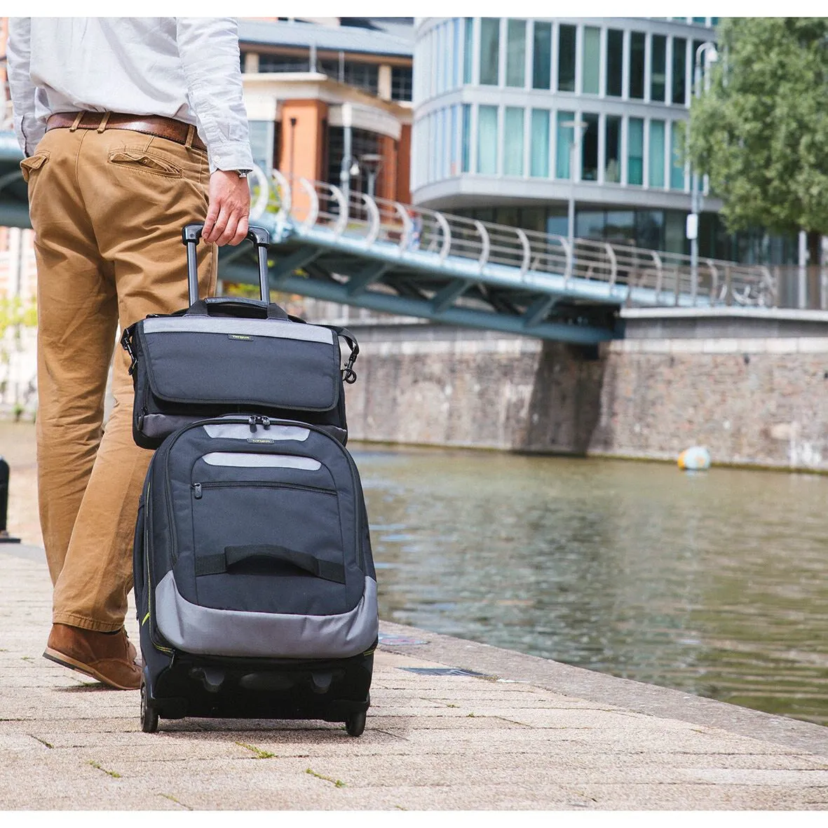 Targus CityGear 35.6 cm (14") Messenger case Black